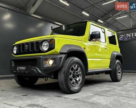 Желтый Сузуки Джимни, объемом двигателя 1.5 л и пробегом 149 тыс. км за 17900 $, фото 5 на Automoto.ua