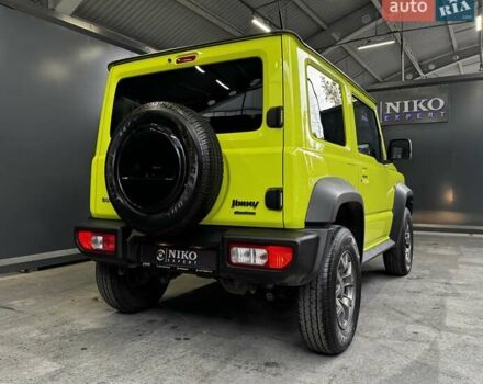 Желтый Сузуки Джимни, объемом двигателя 1.5 л и пробегом 149 тыс. км за 17900 $, фото 15 на Automoto.ua