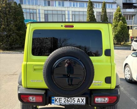 Желтый Сузуки Джимни, объемом двигателя 1.5 л и пробегом 28 тыс. км за 20450 $, фото 2 на Automoto.ua