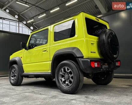 Желтый Сузуки Джимни, объемом двигателя 1.5 л и пробегом 149 тыс. км за 17900 $, фото 30 на Automoto.ua