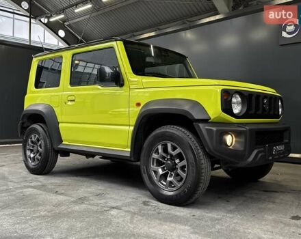 Желтый Сузуки Джимни, объемом двигателя 1.5 л и пробегом 149 тыс. км за 17900 $, фото 37 на Automoto.ua