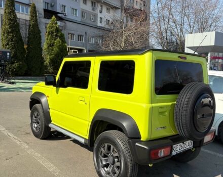 Желтый Сузуки Джимни, объемом двигателя 1.5 л и пробегом 28 тыс. км за 20450 $, фото 1 на Automoto.ua