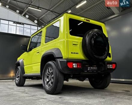 Желтый Сузуки Джимни, объемом двигателя 1.5 л и пробегом 149 тыс. км за 17900 $, фото 12 на Automoto.ua