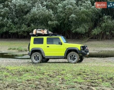 Сузуки Джимни 2021 в Измаиле на Automoto.ua Желтый Сузуки Джимни, объемом двигателя 1.46 л и пробегом 47 тыс. км за 30000 $, фото 1 на Automoto.ua