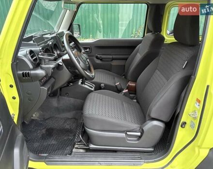 Желтый Сузуки Джимни, объемом двигателя 1.46 л и пробегом 62 тыс. км за 23300 $, фото 11 на Automoto.ua