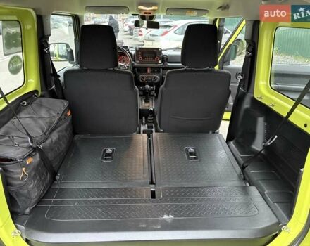 Желтый Сузуки Джимни, объемом двигателя 1.46 л и пробегом 62 тыс. км за 23300 $, фото 15 на Automoto.ua