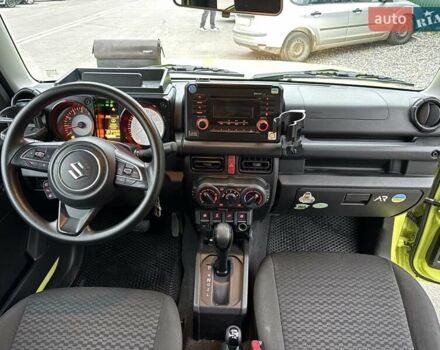 Желтый Сузуки Джимни, объемом двигателя 1.46 л и пробегом 62 тыс. км за 23300 $, фото 18 на Automoto.ua