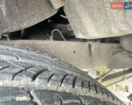 Сузуки Джимни 2007 в Корсунь-Шевченковском на Automoto.ua Серый Сузуки Джимни, объемом двигателя 1.33 л и пробегом 65 тыс. км за 7900 $, фото 15 на Automoto.ua