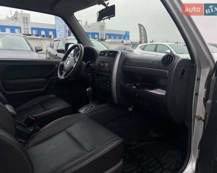 Серый Сузуки Джимни, объемом двигателя 1.33 л и пробегом 83 тыс. км за 11490 $, фото 24 на Automoto.ua