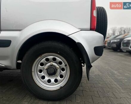 Серый Сузуки Джимни, объемом двигателя 1.33 л и пробегом 83 тыс. км за 11490 $, фото 11 на Automoto.ua