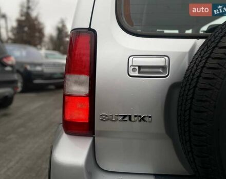 Серый Сузуки Джимни, объемом двигателя 1.33 л и пробегом 83 тыс. км за 11490 $, фото 12 на Automoto.ua