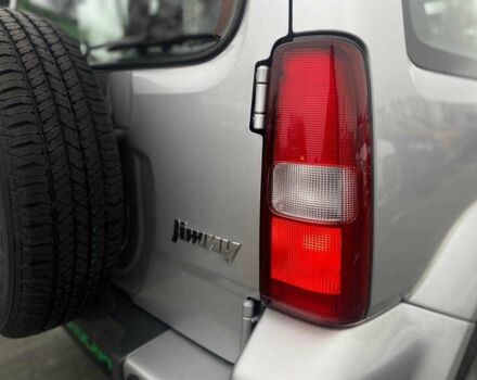 Серый Сузуки Джимни, объемом двигателя 1.3 л и пробегом 83 тыс. км за 11490 $, фото 9 на Automoto.ua