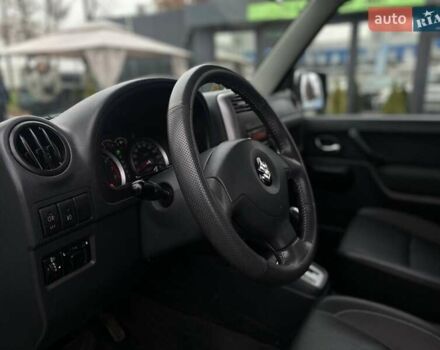 Серый Сузуки Джимни, объемом двигателя 1.33 л и пробегом 83 тыс. км за 11490 $, фото 23 на Automoto.ua