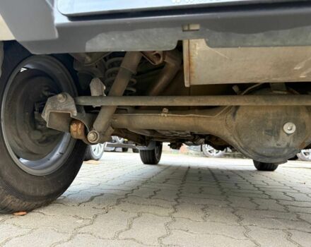 Серый Сузуки Джимни, объемом двигателя 1.3 л и пробегом 74 тыс. км за 4000 $, фото 14 на Automoto.ua