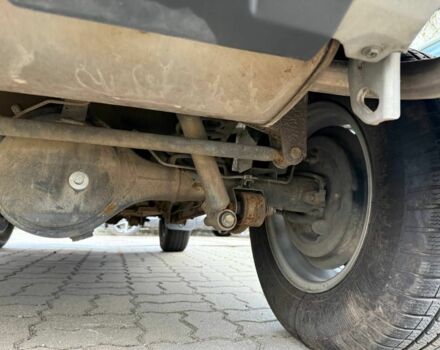 Серый Сузуки Джимни, объемом двигателя 1.3 л и пробегом 74 тыс. км за 4000 $, фото 13 на Automoto.ua