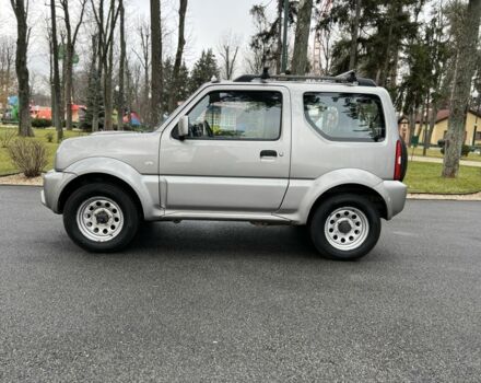 Серый Сузуки Джимни, объемом двигателя 1.3 л и пробегом 37 тыс. км за 13500 $, фото 1 на Automoto.ua