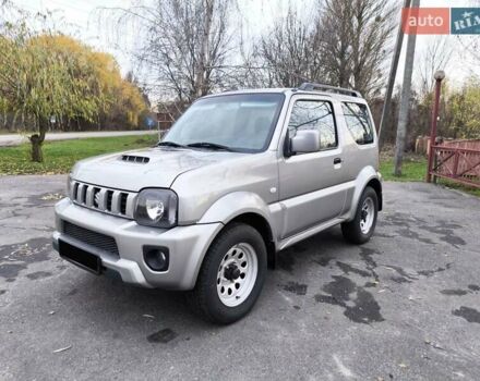 Серый Сузуки Джимни, объемом двигателя 1.3 л и пробегом 90 тыс. км за 13999 $, фото 2 на Automoto.ua