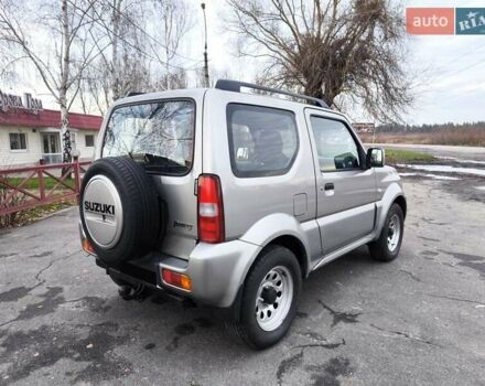 Серый Сузуки Джимни, объемом двигателя 1.3 л и пробегом 90 тыс. км за 13999 $, фото 3 на Automoto.ua