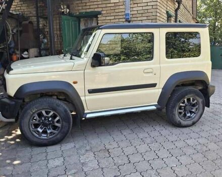Сірий Сузукі Джімні, об'ємом двигуна 1.5 л та пробігом 48 тис. км за 20000 $, фото 3 на Automoto.ua