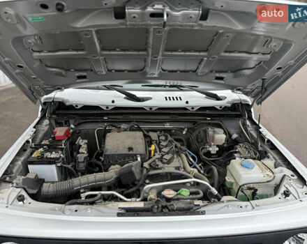 Серый Сузуки Джимни, объемом двигателя 1.46 л и пробегом 26 тыс. км за 21500 $, фото 13 на Automoto.ua