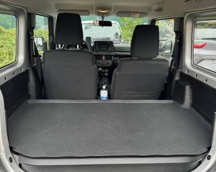 Серый Сузуки Джимни, объемом двигателя 1.46 л и пробегом 45 тыс. км за 21000 $, фото 25 на Automoto.ua