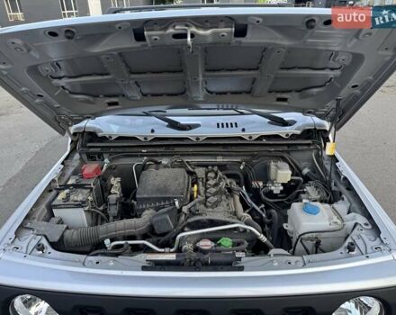 Серый Сузуки Джимни, объемом двигателя 1.46 л и пробегом 45 тыс. км за 21000 $, фото 26 на Automoto.ua