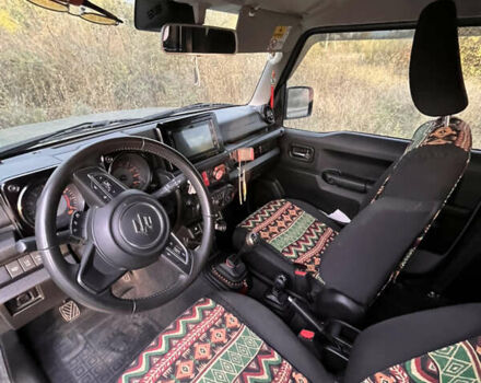 Серый Сузуки Джимни, объемом двигателя 1.46 л и пробегом 50 тыс. км за 20000 $, фото 3 на Automoto.ua