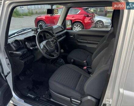 Серый Сузуки Джимни, объемом двигателя 1.46 л и пробегом 45 тыс. км за 21000 $, фото 21 на Automoto.ua