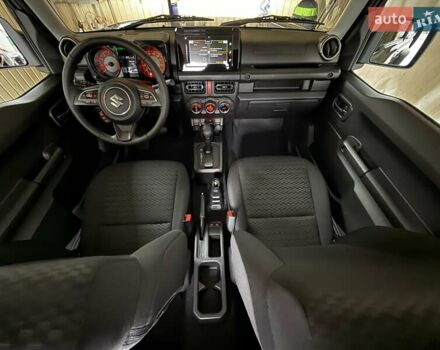 Сірий Сузукі Джімні, об'ємом двигуна 1.5 л та пробігом 6 тис. км за 24950 $, фото 68 на Automoto.ua