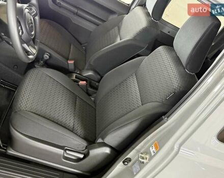 Сірий Сузукі Джімні, об'ємом двигуна 1.5 л та пробігом 6 тис. км за 24950 $, фото 57 на Automoto.ua