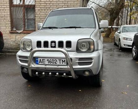 Серый Сузуки Джимни, объемом двигателя 1.33 л и пробегом 121 тыс. км за 8800 $, фото 1 на Automoto.ua
