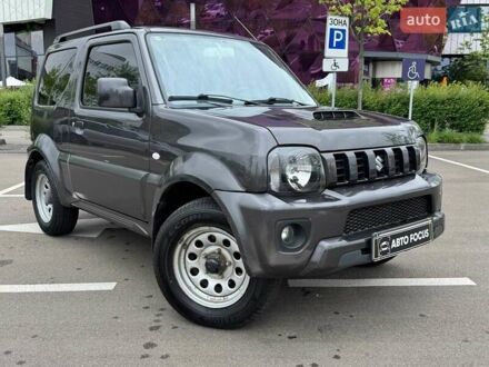 Сузукі Джімні 2014 у Києві на Automoto.ua Сірий Сузукі Джімні, об'ємом двигуна 1.33 л та пробігом 56 тис. км за 10490 $, фото 1 на Automoto.ua