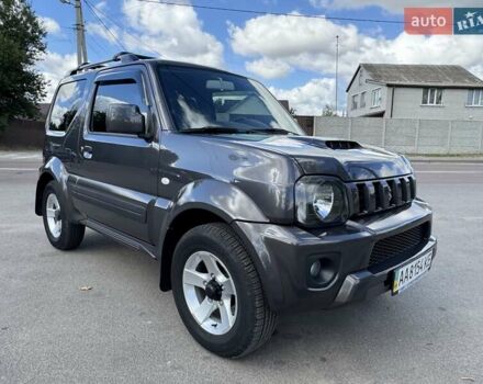 Серый Сузуки Джимни, объемом двигателя 1.3 л и пробегом 43 тыс. км за 16500 $, фото 1 на Automoto.ua
