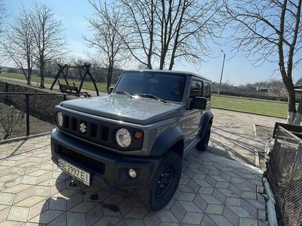 Сузуки Джимни 2020 в Николаеве на Automoto.ua Серый Сузуки Джимни, объемом двигателя 1.5 л и пробегом 12 тыс. км за 19000 $, фото 1 на Automoto.ua
