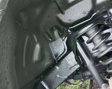 Зелений Сузукі Джімні, об'ємом двигуна 1.3 л та пробігом 65 тис. км за 17000 $, фото 38 на Automoto.ua
