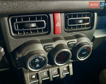 Зеленый Сузуки Джимни, объемом двигателя 1.46 л и пробегом 52 тыс. км за 20990 $, фото 20 на Automoto.ua