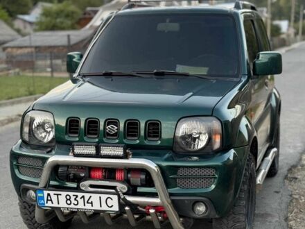 Сузуки Джимни 2010 в Верховине на Automoto.ua Зеленый Сузуки Джимни, объемом двигателя 1.3 л и пробегом 70 тыс. км за 9700 $, фото 1 на Automoto.ua