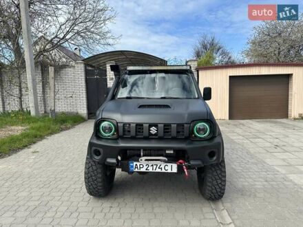 Сузукі Джімні 2015 у Запоріжжя на Automoto.ua Зелений Сузукі Джімні, об'ємом двигуна 1.3 л та пробігом 77 тис. км за 12500 $, фото 1 на Automoto.ua