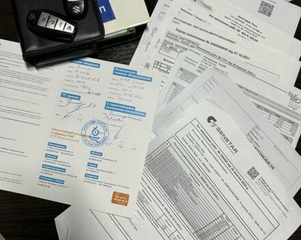 Белый Сузуки Кизаши, объемом двигателя 2.4 л и пробегом 258 тыс. км за 6300 $, фото 14 на Automoto.ua