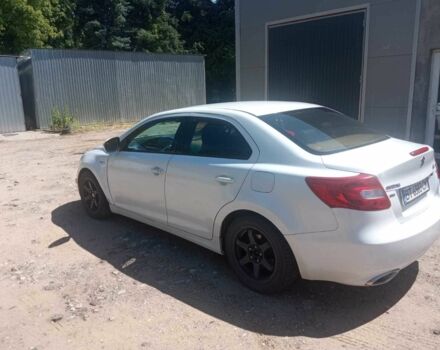 Белый Сузуки Кизаши, объемом двигателя 2.4 л и пробегом 206 тыс. км за 6500 $, фото 10 на Automoto.ua