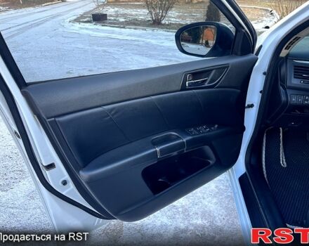 Белый Сузуки Кизаши, объемом двигателя 2.4 л и пробегом 172 тыс. км за 8000 $, фото 11 на Automoto.ua