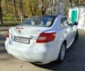 Белый Сузуки Кизаши, объемом двигателя 2.39 л и пробегом 225 тыс. км за 7700 $, фото 6 на Automoto.ua