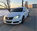 Белый Сузуки Кизаши, объемом двигателя 2.4 л и пробегом 258 тыс. км за 6300 $, фото 1 на Automoto.ua