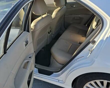 Белый Сузуки Кизаши, объемом двигателя 2.39 л и пробегом 269 тыс. км за 6400 $, фото 8 на Automoto.ua