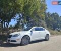 Белый Сузуки Кизаши, объемом двигателя 2.36 л и пробегом 197 тыс. км за 8240 $, фото 8 на Automoto.ua