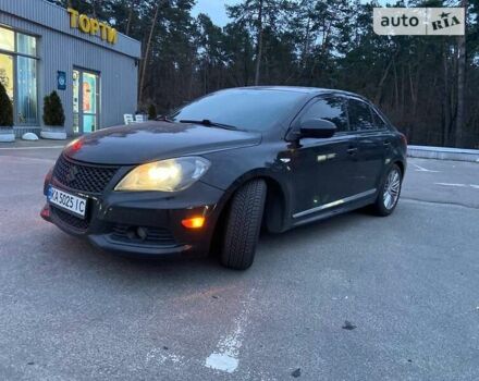 Черный Сузуки Кизаши, объемом двигателя 2.39 л и пробегом 188 тыс. км за 8800 $, фото 2 на Automoto.ua