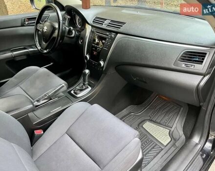 Чорний Сузукі Кізаші, об'ємом двигуна 2.39 л та пробігом 230 тис. км за 6999 $, фото 22 на Automoto.ua