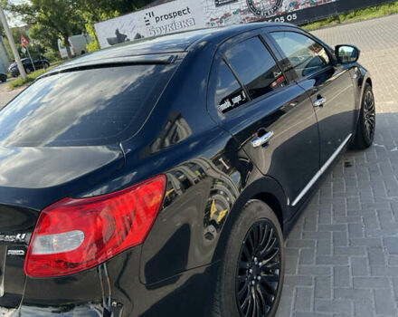 Чорний Сузукі Кізаші, об'ємом двигуна 2.39 л та пробігом 240 тис. км за 7200 $, фото 16 на Automoto.ua