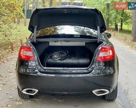 Чорний Сузукі Кізаші, об'ємом двигуна 2.39 л та пробігом 230 тис. км за 6999 $, фото 11 на Automoto.ua