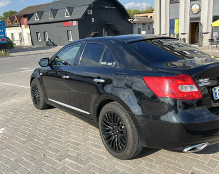 Чорний Сузукі Кізаші, об'ємом двигуна 2.39 л та пробігом 240 тис. км за 7200 $, фото 27 на Automoto.ua